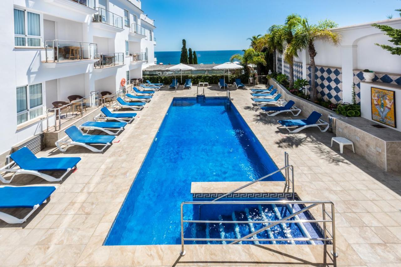 Toboso Apar - Turis Hotel Nerja Bagian luar foto